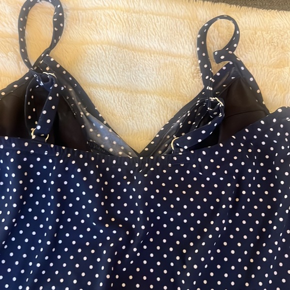 Miraclesuit tankini top - Picture 6 of 8